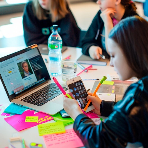 Estudios y Tecnología